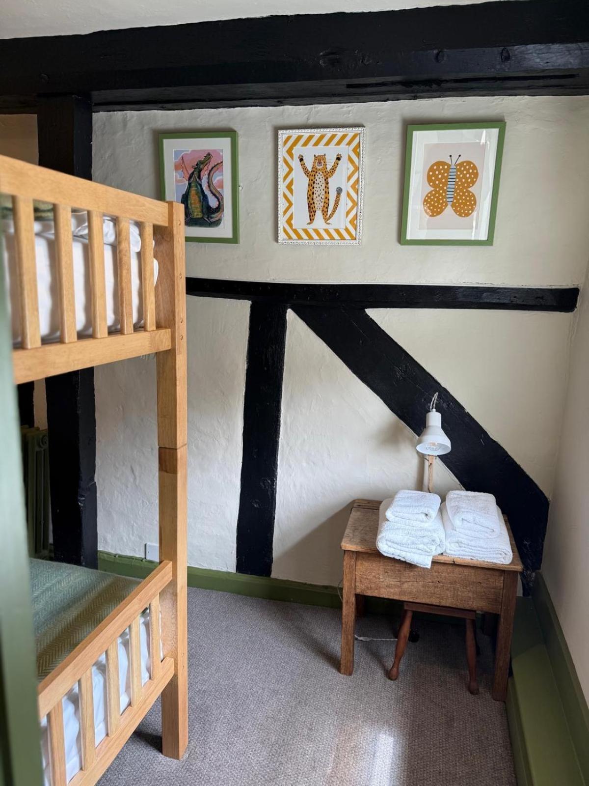 Bel And The Dragon-odiham 4* Odiham