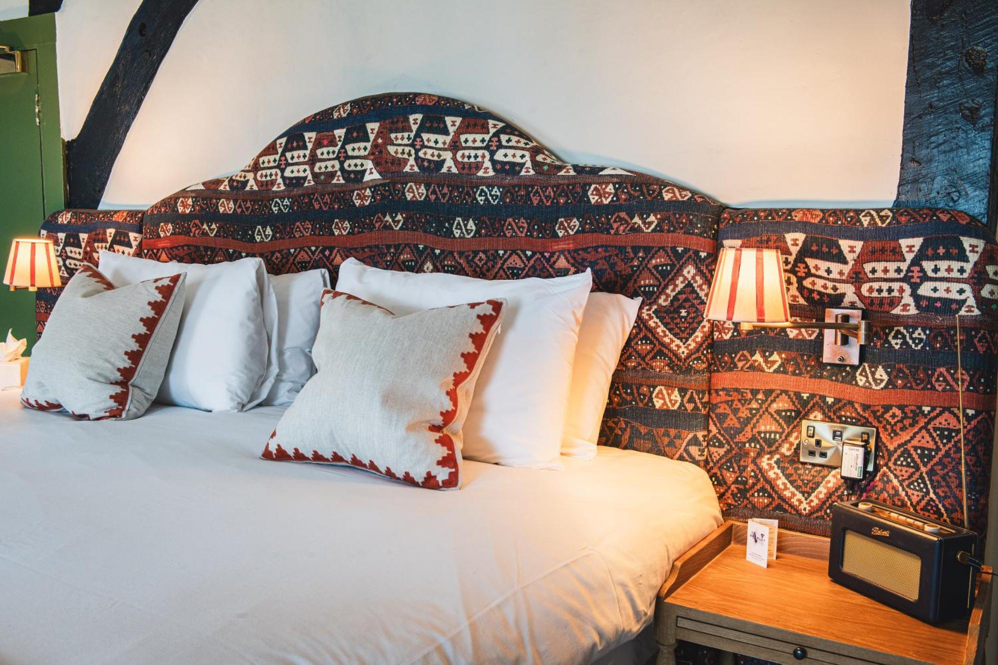 Bel And The Dragon-odiham Hotel