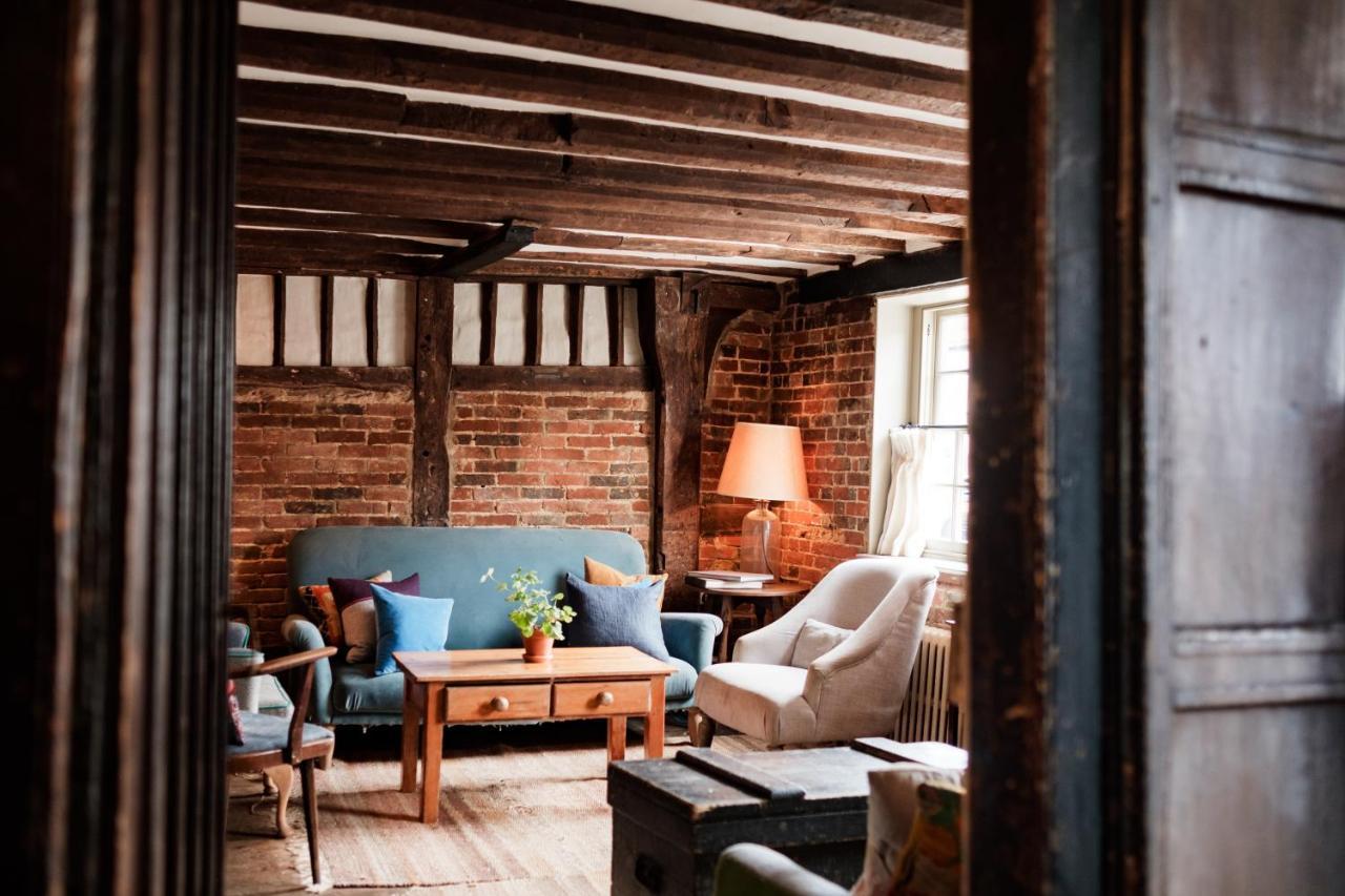 Bel And The Dragon-odiham 4* Odiham